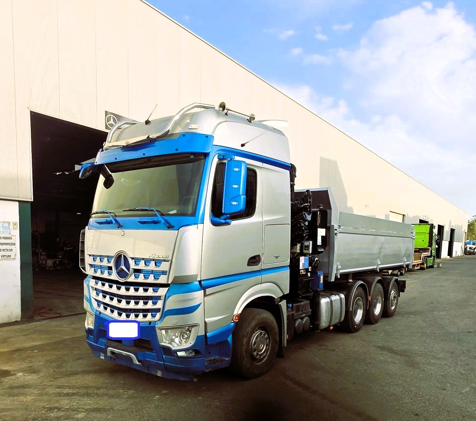 Mercedes Actros Arocs 630 CV ano 2014
